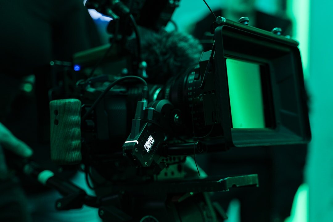 filmmaker using green screen